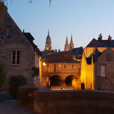 Bayeux de nuit